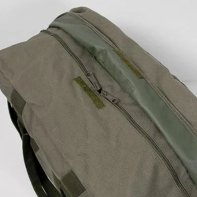 (9/30まで特価)ドイツ軍本物、パイロットバッグ(上質USED)106N3