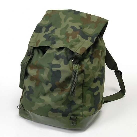 ポーランド軍 カモフラージュ M-93 ラックサック 新品