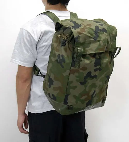 ポーランド軍 カモフラージュ M-93 ラックサック 新品