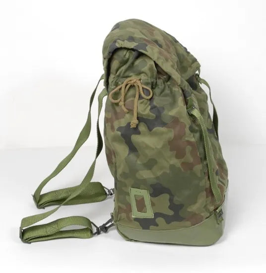ポーランド軍 カモフラージュ M-93 ラックサック USED 322U