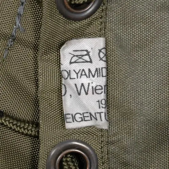 (12/3まで特価)オーストリア軍 OD ナイロン ショルダーバッグ USED 272GU=