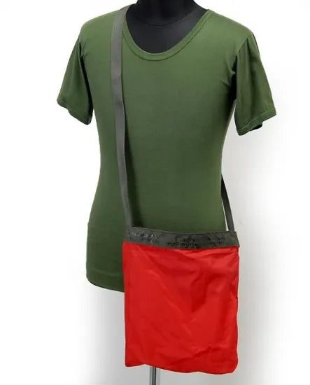 アメリカ軍 レッド パネルマーカー リメイク ショルダーバッグ 新品 -