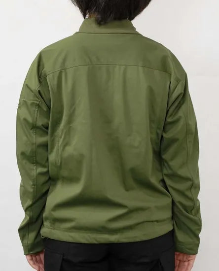 ドイツ グリーン ソフトシェルジャケット 新品 =