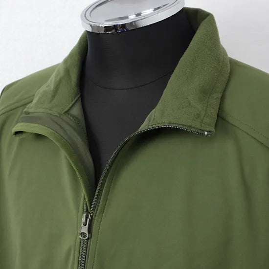 ドイツ グリーン ソフトシェルジャケット 新品 =