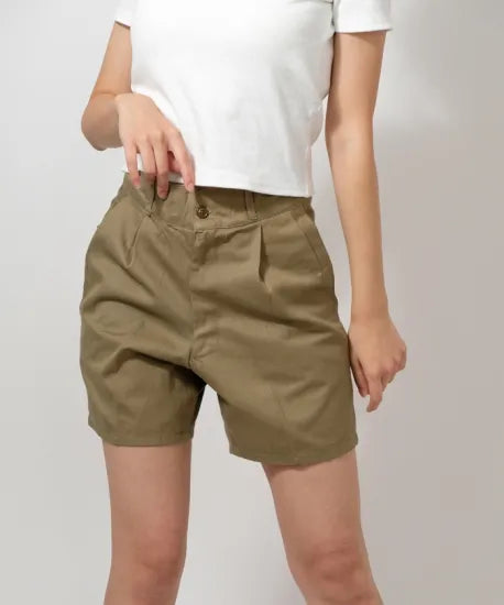 イタリア軍 ベージュ AMI チノショートパンツ 新品 704N-