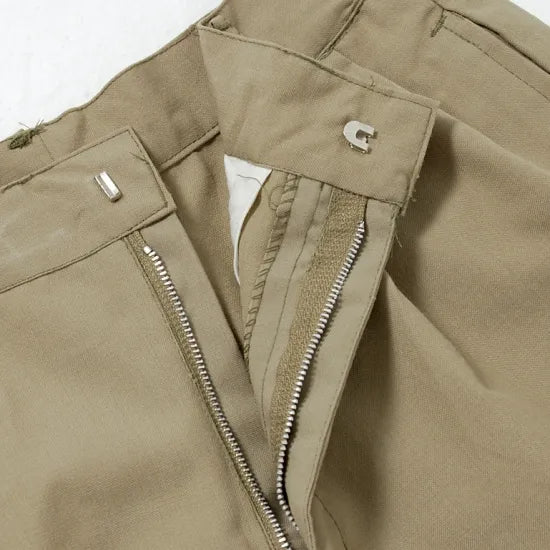 イタリア軍 ベージュ AMI チノショートパンツ 新品 704N-