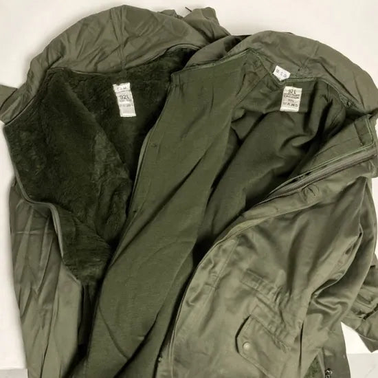 (12/6まで特価)フランス軍 OD M-64 フィールドパーカー ボアライナー付 USED 424LU