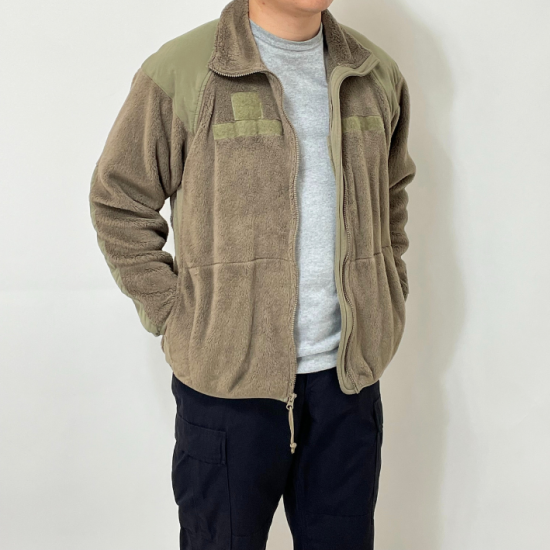 (11/29まで特価)アメリカ軍 コヨーテ Polartec ECWCS Gen3 Level3 フリースジャケット USED A31CU