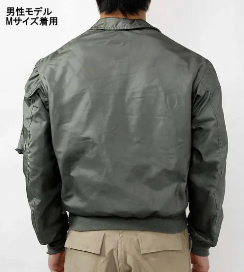 アメリカ軍 CWU-36/P フライトジャケット ニアニュー A21N2