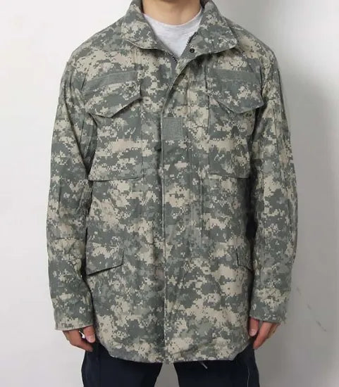 アメリカ軍 ACU デジタルカモ M-65 フィールドジャケット ニアニュー A5AN2