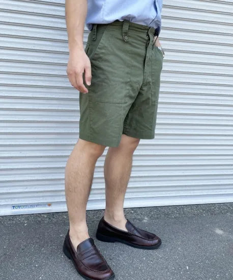 イギリス軍 OD リメイク ベイカーショートパンツ USED 201UBH-