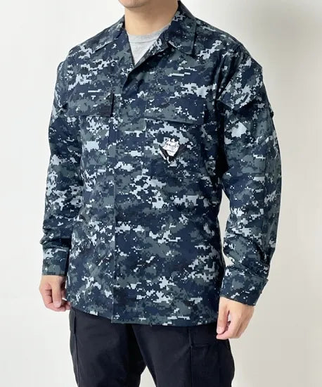 アメリカ海軍 U.S.NAVY ピクセルブルー デジタルカモ NWU ジャケット 新品 =