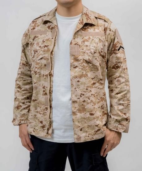EU デザートデジタルカモ 前ジッパー コンバットジャケット USED E104UZ=