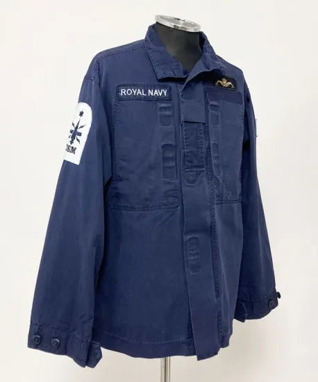 (11/8まで特価)イギリス海軍 ROYAL NAVY コンバットジャケット ワッペン多数付 USED B25UW=