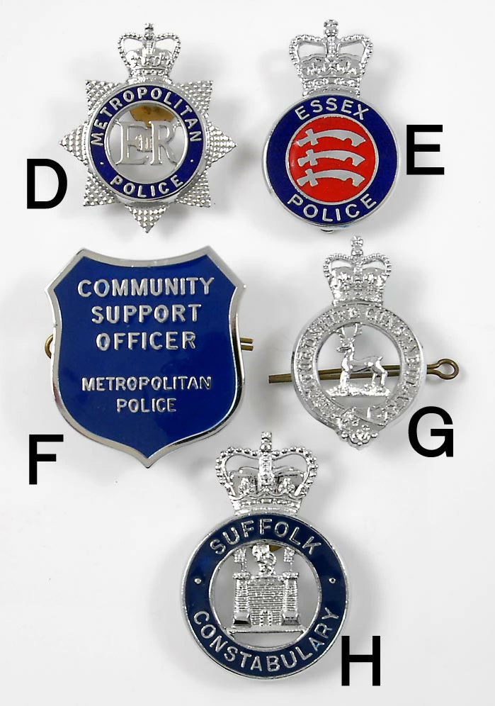 イギリス警察 ポリスバッジ USED 15UE-