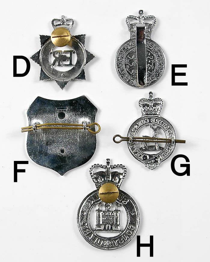 イギリス警察 ポリスバッジ USED 15UE-