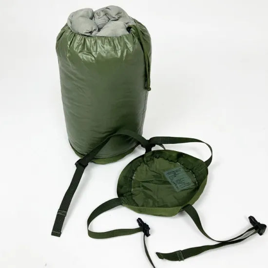 イギリス軍 OD スモール コンプレッションバッグ USED B17U=