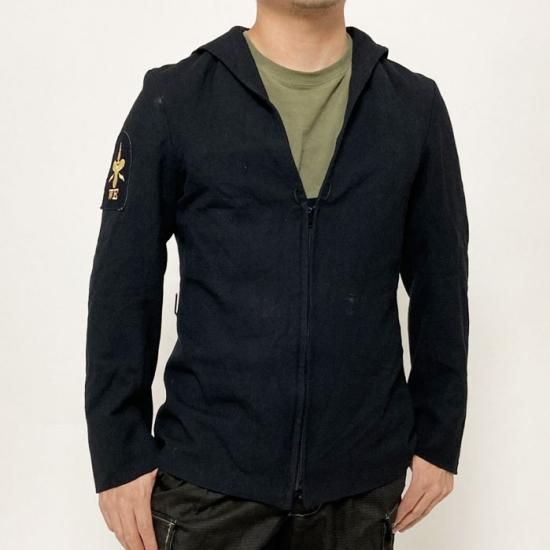 イギリス海軍 ROYAL NAVY ブラック 部隊章付 Class2 セーラー USED B33UBW=