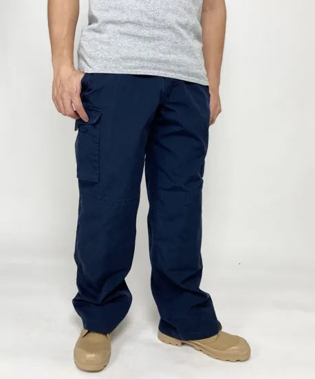 イギリス内務省 Home Office ネイビー RUSSELL テフロン カーゴパンツ USED =