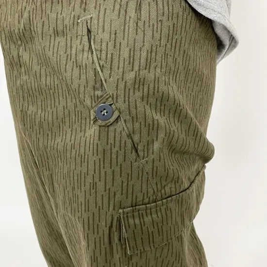 旧東ドイツ軍 NVA レインドロップカモ カーゴパンツ 新品 323N=