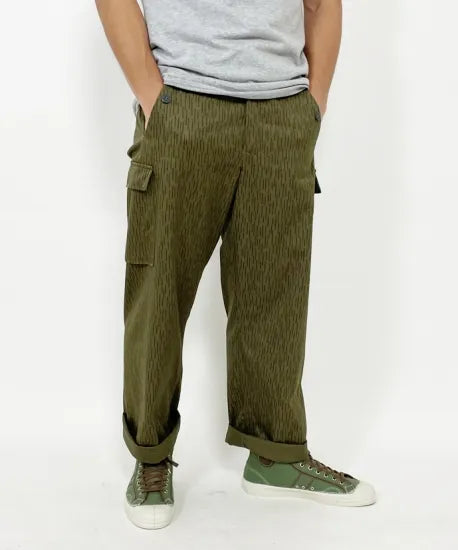 【スモール&ビッグ特価】旧東ドイツ軍 NVA レインドロップカモ カーゴパンツ 新品 323N-SB=