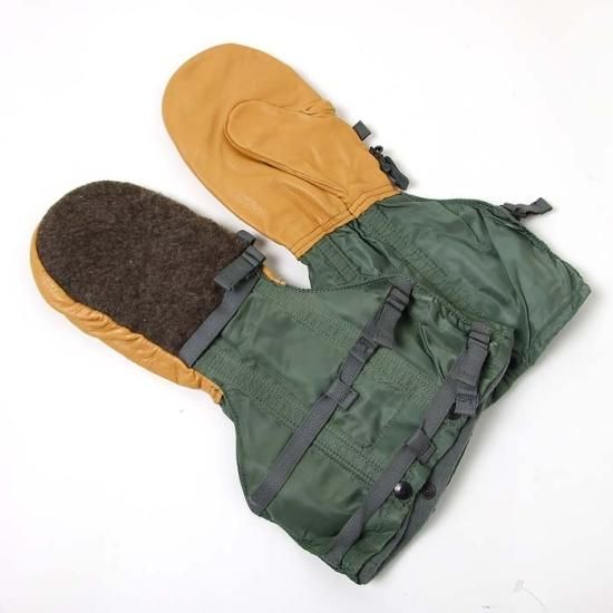 片方のみ特別特価 アメリカ空軍 USAF 極寒地用 N-4B フライト ミトングラブ ウールライナー付 USED 21U-AF-SP=