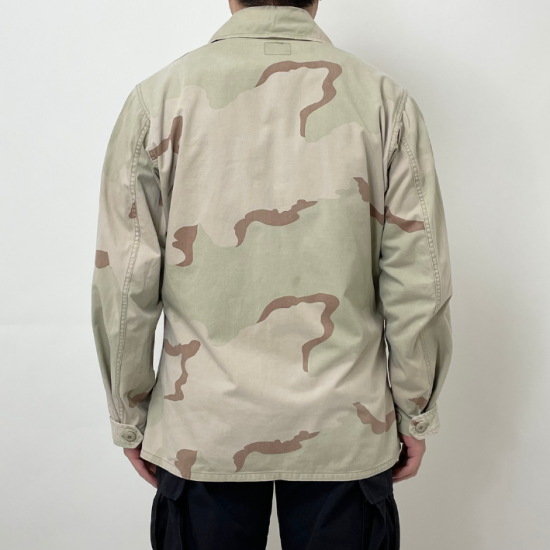 アメリカ軍 3カラーデザートカモ ノンリップ DCU コンバットジャケット USED A8U=