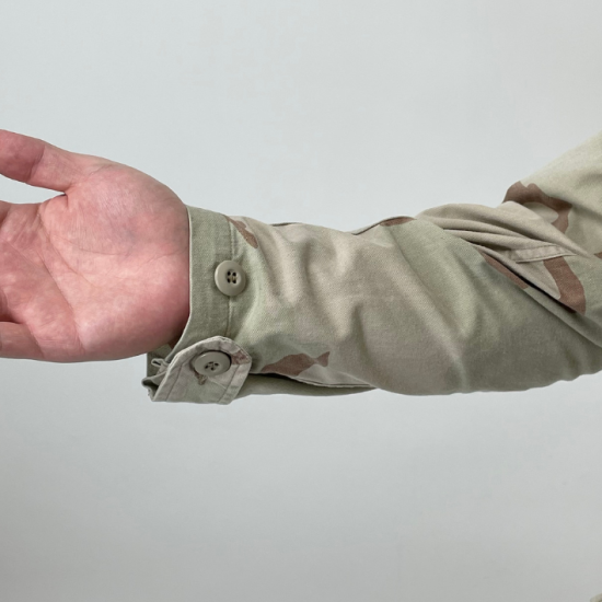 アメリカ軍 3カラーデザートカモ ノンリップ DCU コンバットジャケット USED A8U=