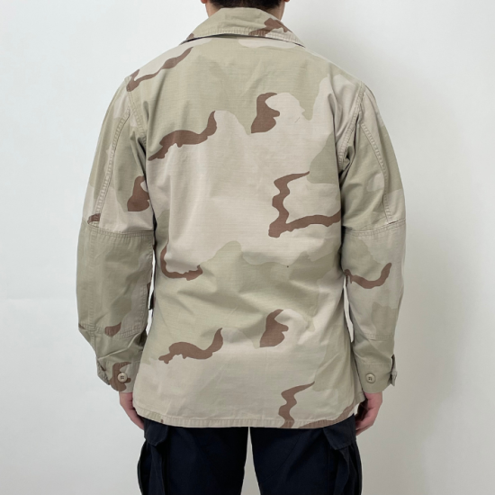 アメリカ軍 3カラーデザートカモ リップストップ DCU コンバットジャケット ワッペン付 USED A8RUW=