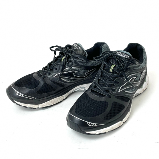 イギリス軍 ブラック Joma Hispalis XIX フィジカルトレーニングシューズ USED 149UA