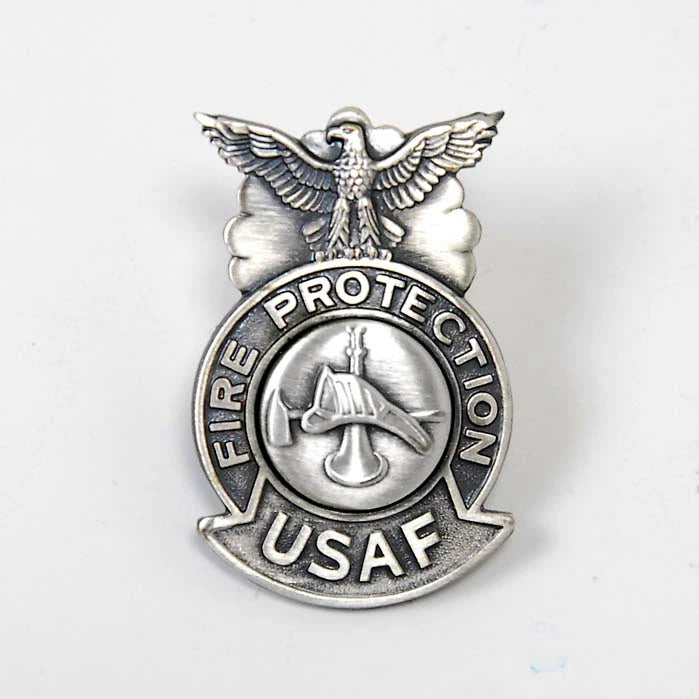 アメリカ空軍 USAF 消防士バッジ 新品 19NA-