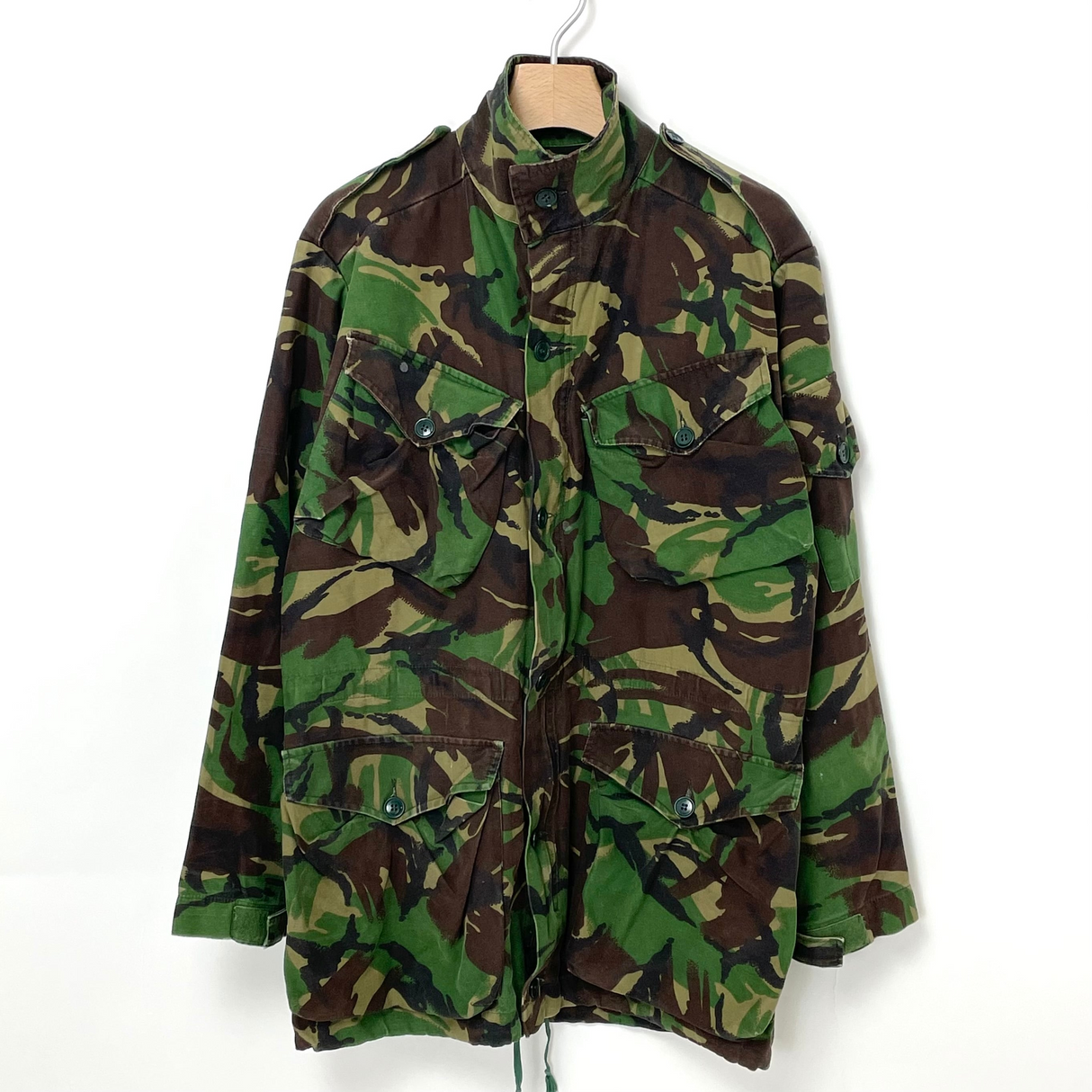 イギリス軍 DPM カモフラージュ M-85 コンバット スモックパーカー サイズ表記180/96【FB-PK-ML0028B】