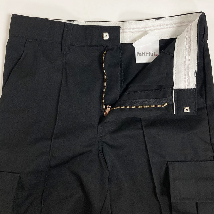 イギリス、ブラック、FAITHFUL カーゴパンツ(新品)227NZ=