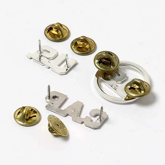 アメリカ空軍 USAF シルバー 襟章 ピンバッジ 新品 24N-