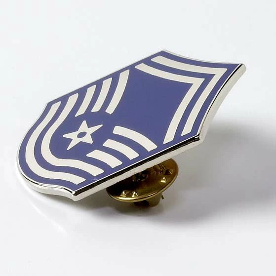 アメリカ空軍 USAF 階級ピンバッジ 新品 26N-