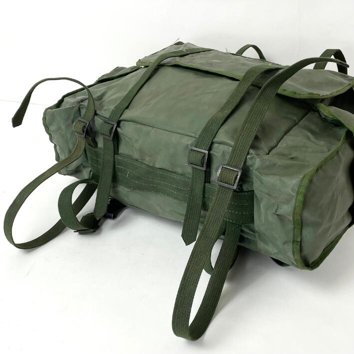 ベルギー軍 グリーン PVC ラックサック USED 343U