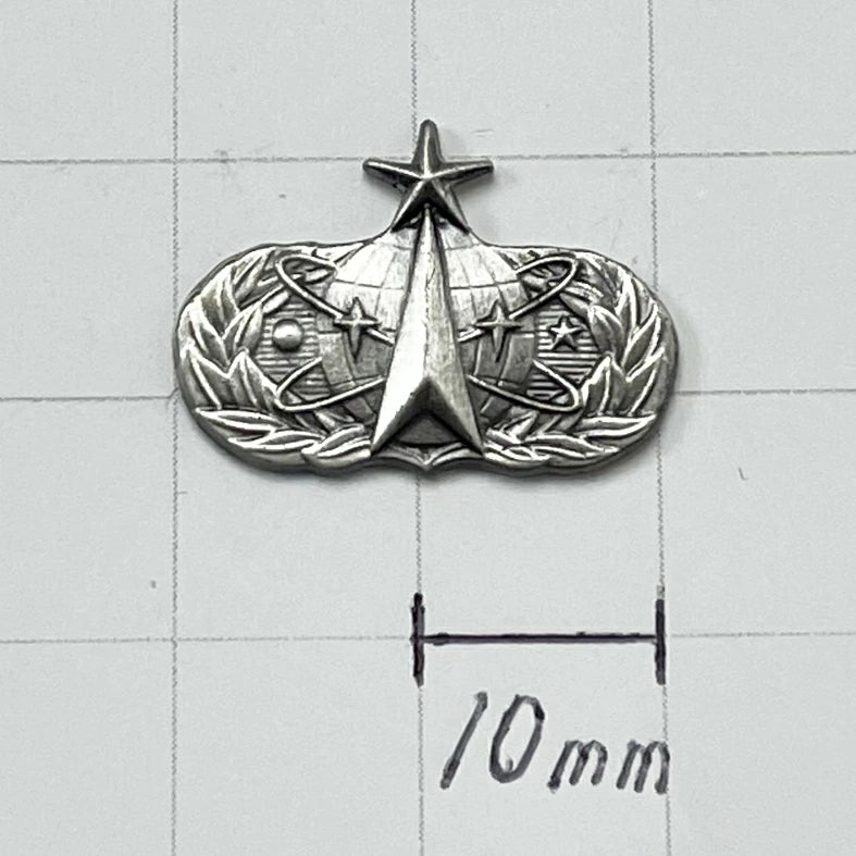 アメリカ空軍 USAF スペース・オペレーション ミニピンバッジ 新品 35N-E-