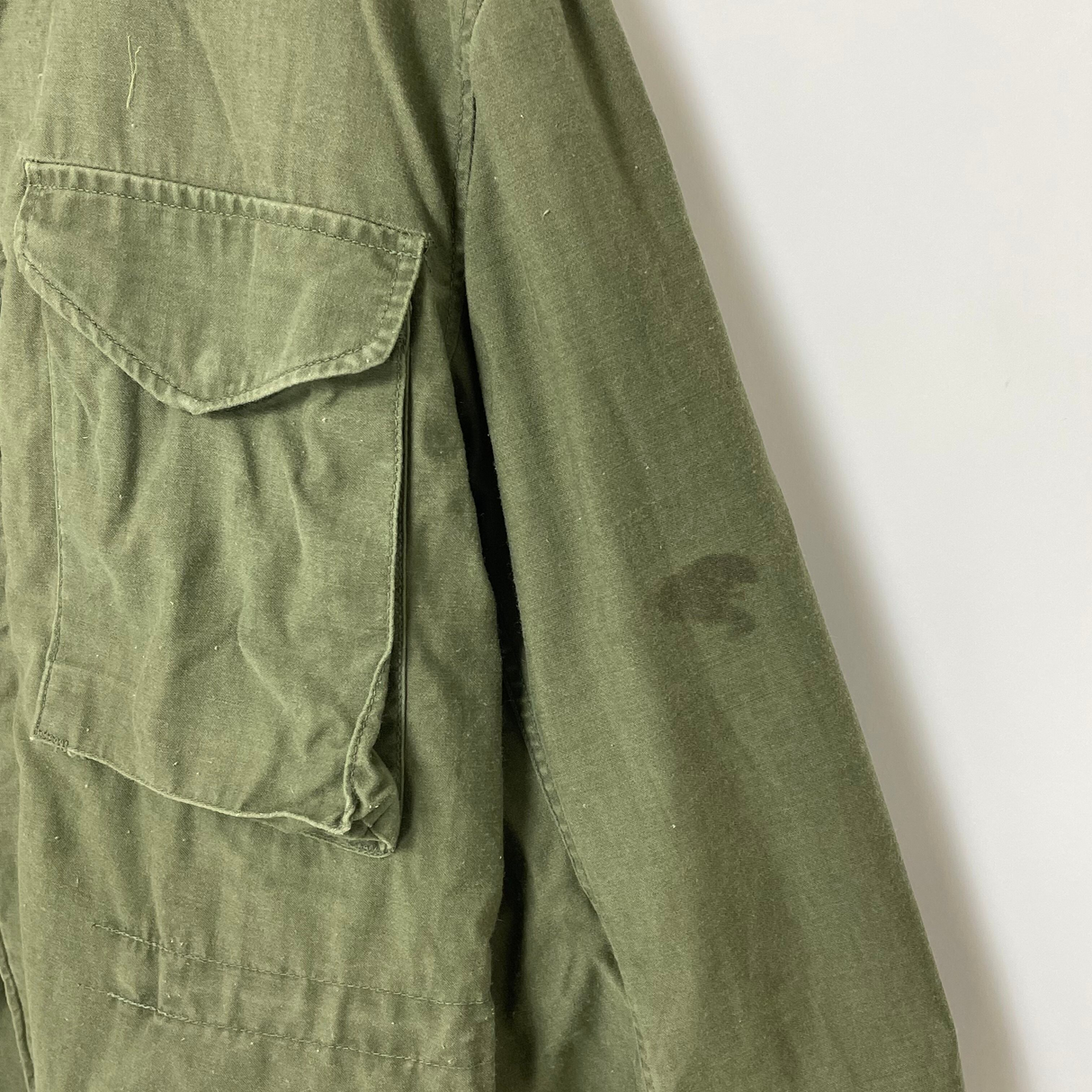 81年製 アメリカ軍 OD M-65 フィールドジャケット 3rdモデル M/Rサイズ【FB-JK-ML0051C】