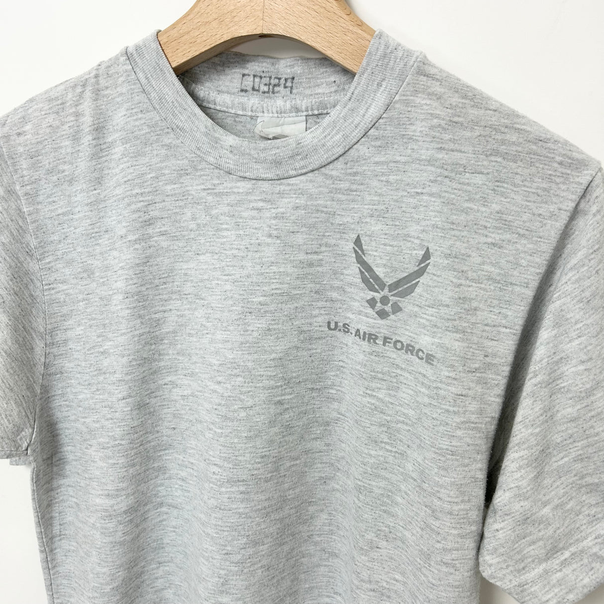 アメリカ空軍 U.S.A.F. グレー フィジカルトレーニング Tシャツ【FB-TS-ML00011B-】
