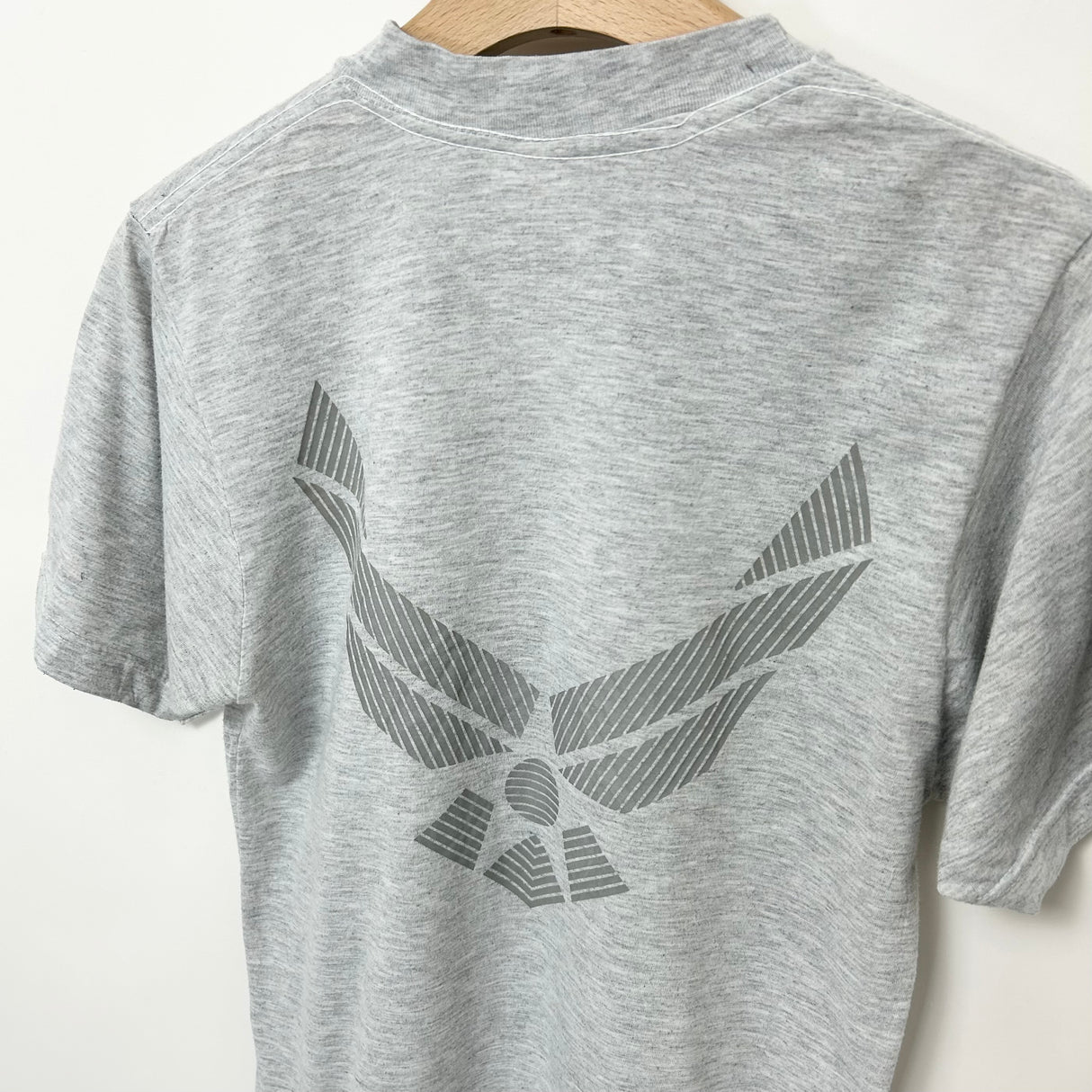 アメリカ空軍 U.S.A.F. グレー フィジカルトレーニング Tシャツ【FB-TS-ML00011B-】