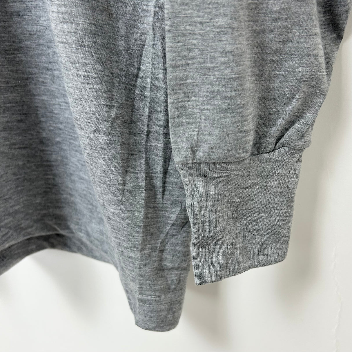 アメリカ陸軍 U.S.ARMY グレー 前期型 IPFU フィジカルトレーニング ロングTシャツ【FB-TS-ML0003C-】