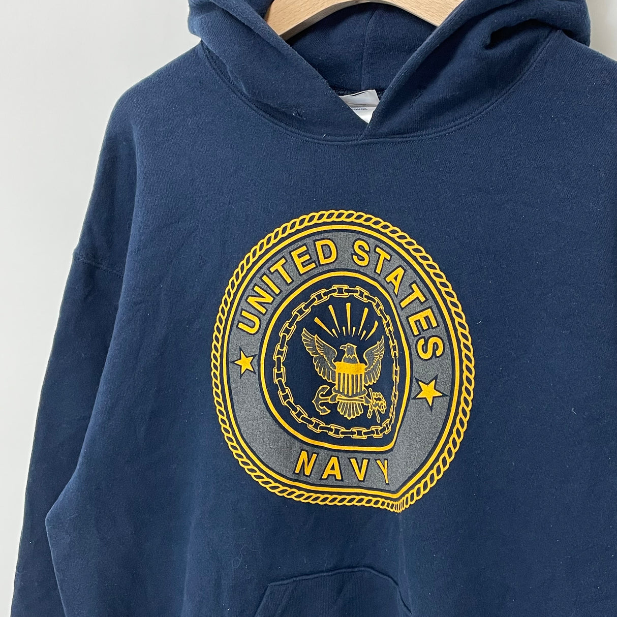 アメリカ海軍 U.S.NAVY ネイビー フードスウェットシャツ ビッグロゴ入【FB-SS-0024B=】