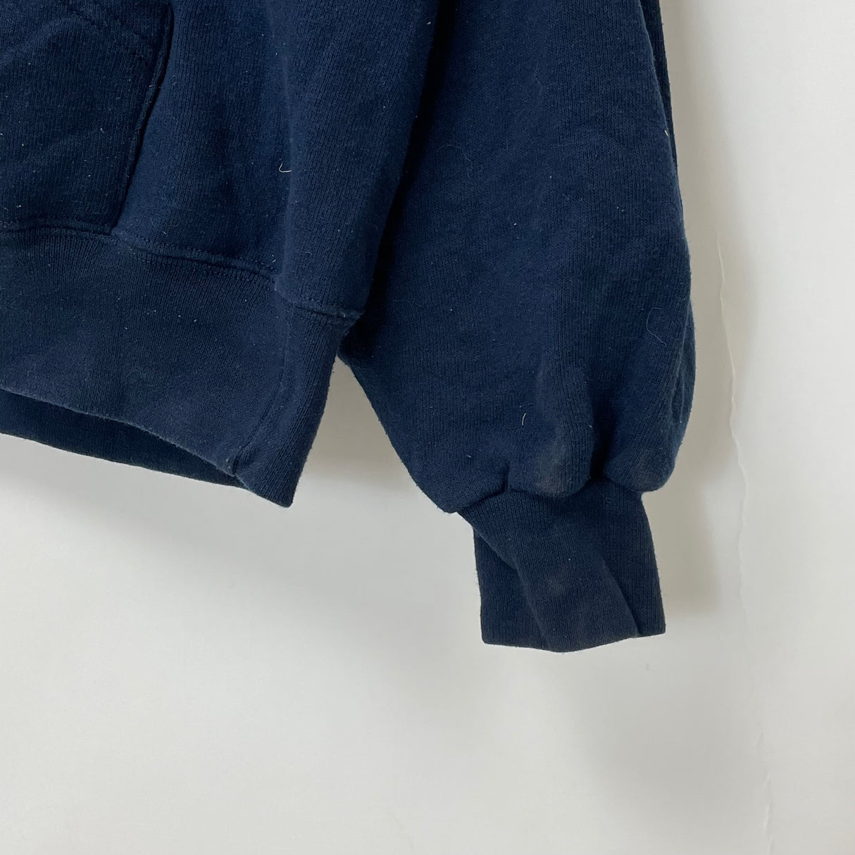 アメリカ海軍 U.S.NAVY ネイビー フードスウェットシャツ ビッグロゴ入【FB-SS-0024B=】