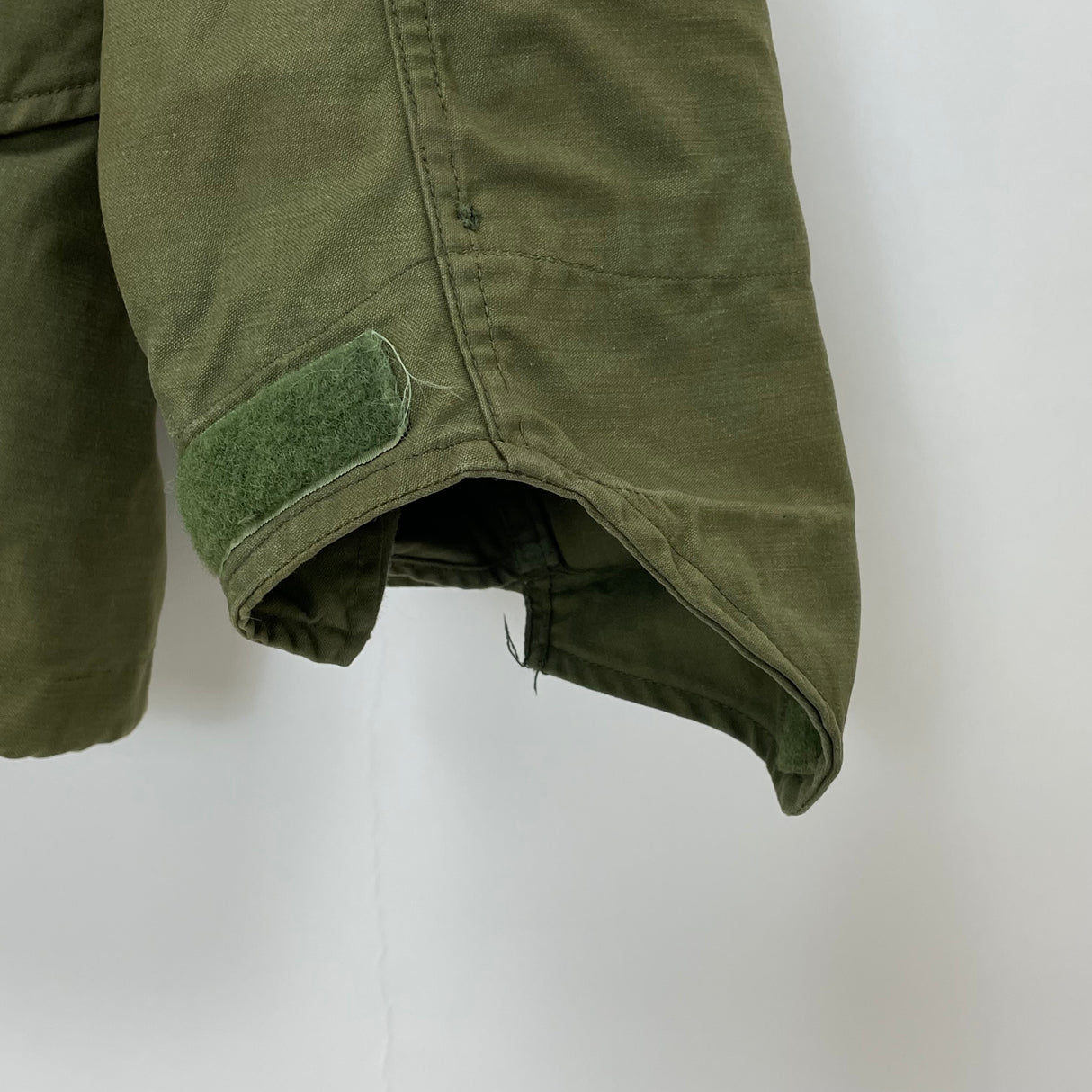 【2nd モデル】アメリカ軍 OD M-65 フィールドジャケット ワッペン付 USED A5UVBW