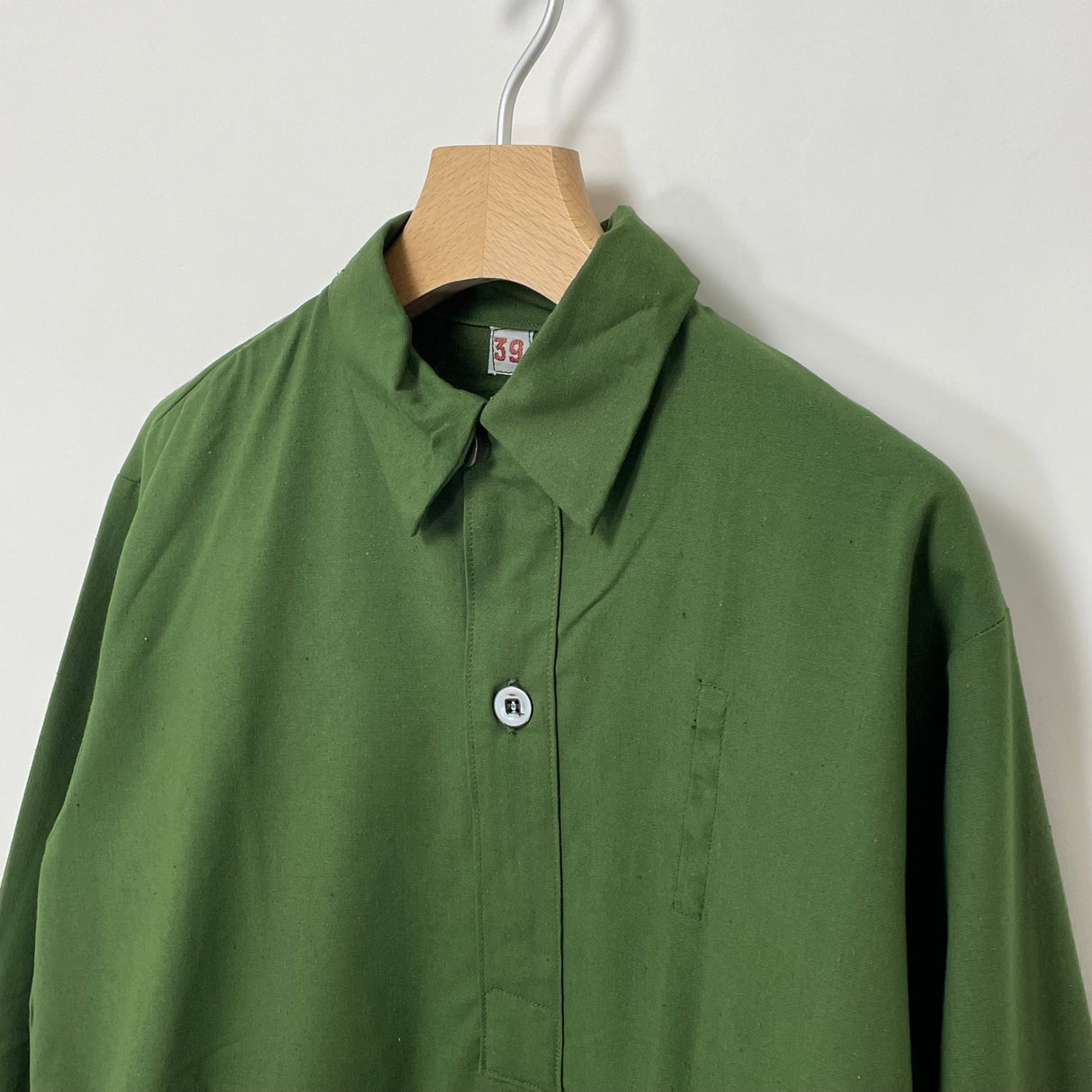 【新品】スウェーデン軍 OD M-55 プルオーバーシャツ【FB-SH-ML0004S-】