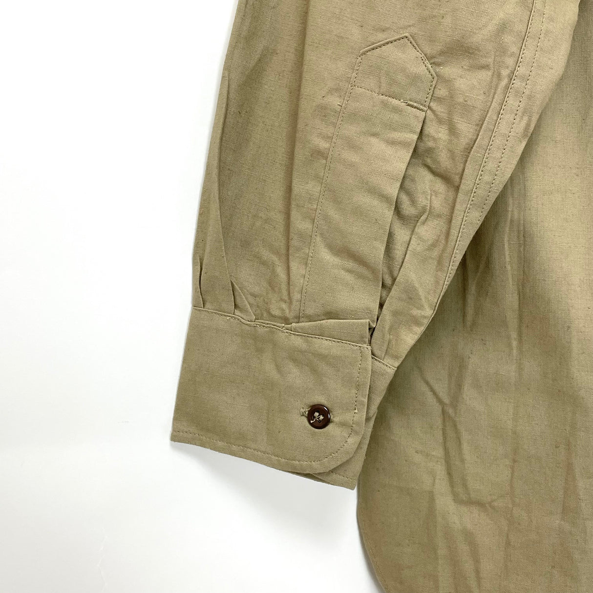 【美品】フランス軍 カーキ ヴィンテージ M-47 チノシャツ【FB-SH-ML0003A-】