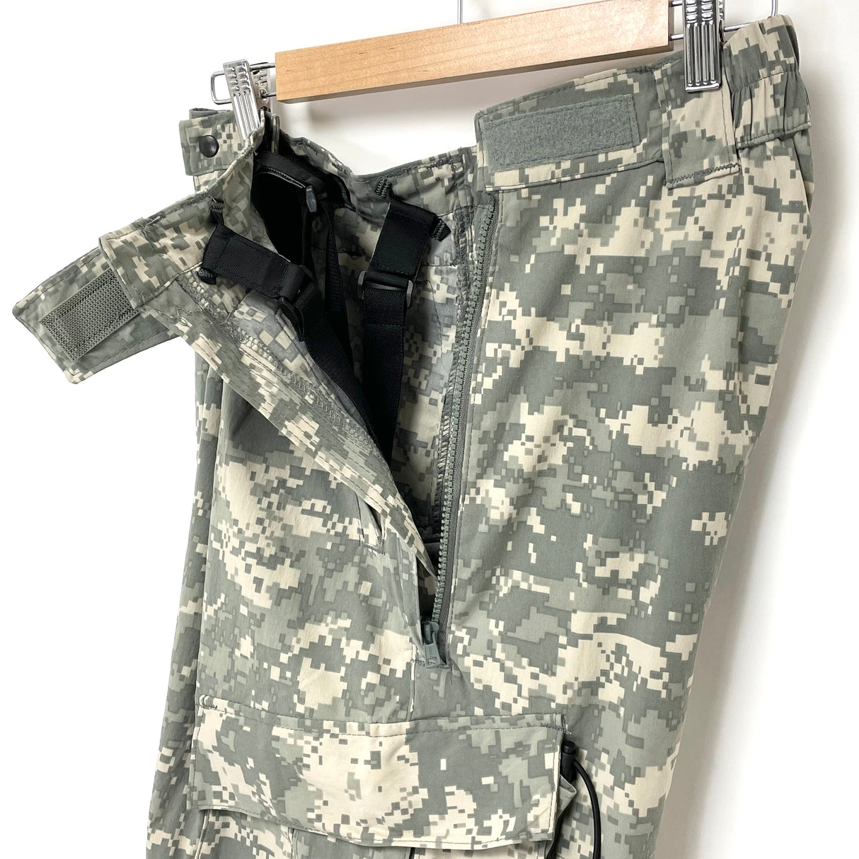 【新品】U.S.ARMY ACU デジタルカモ ECWCS Gen3 Level5 ソフトシェル オーバーパンツ Mサイズ【FB-PT-ML0030S=】