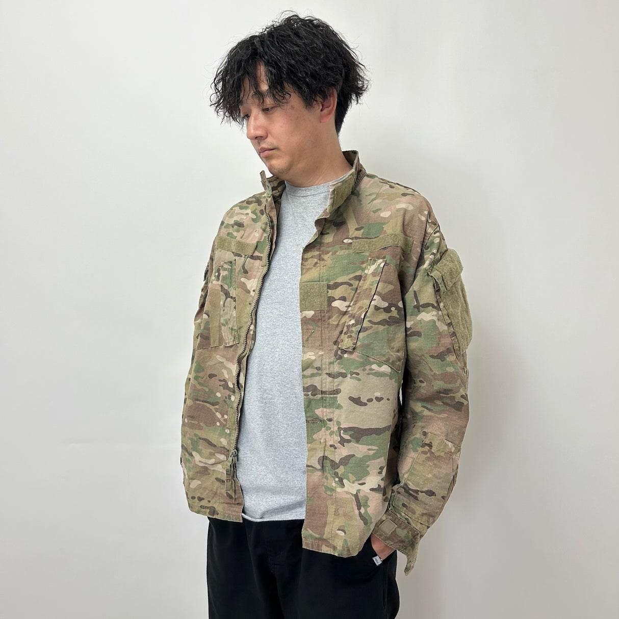 アメリカ軍 U.S.ARMY マルチカム リップストップ コンバットジャケット ワッペン付 USED A20UW=