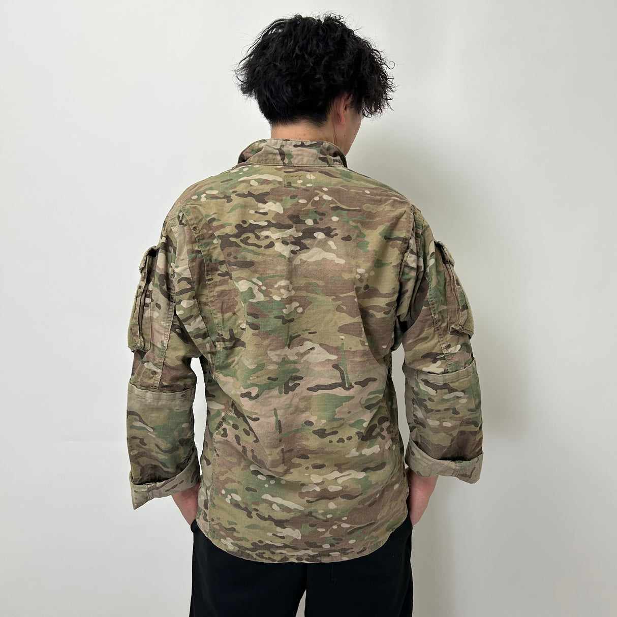 アメリカ軍 U.S.ARMY マルチカム リップストップ コンバットジャケット ワッペン付 USED A20UW=