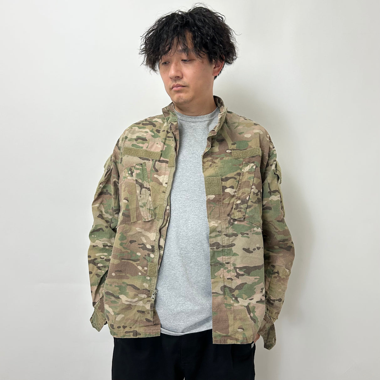 アメリカ軍 U.S.ARMY マルチカム リップストップ コンバットジャケット ワッペン付 USED A20UW=